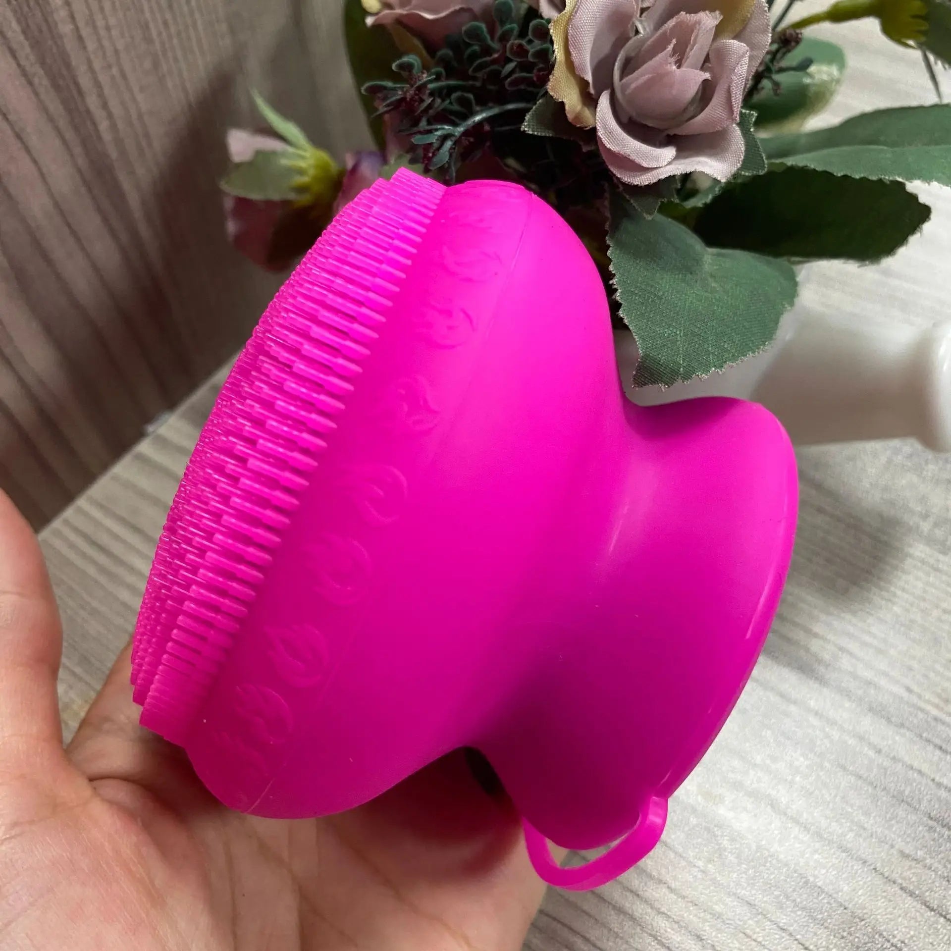 Facial Cleansing Brush for Deep Cleaning